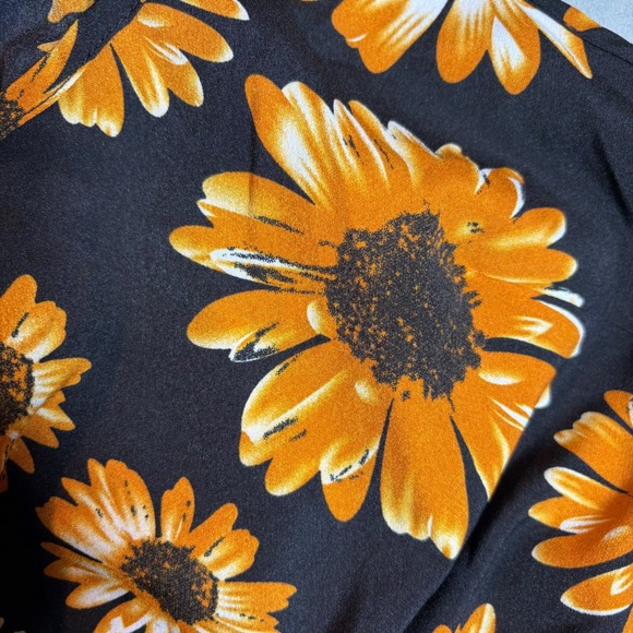 Shein Curve Sunflower Print Babydoll Cami Top Black Yellow Plus Size 3XL - Picture 4 of 4
